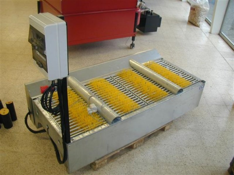 Einstreutechnik des Typs Sonstige Klovrenser, Gebrauchtmaschine in Gram (Bild 1)