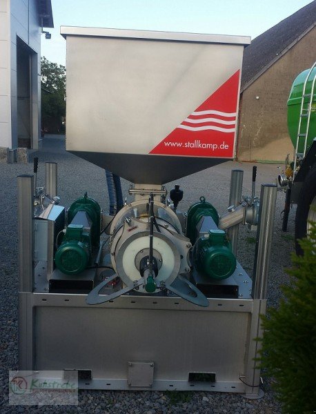 Gülleseparator des Typs Stallkamp PSS 4-550, Neumaschine in Biebelried (Bild 2)