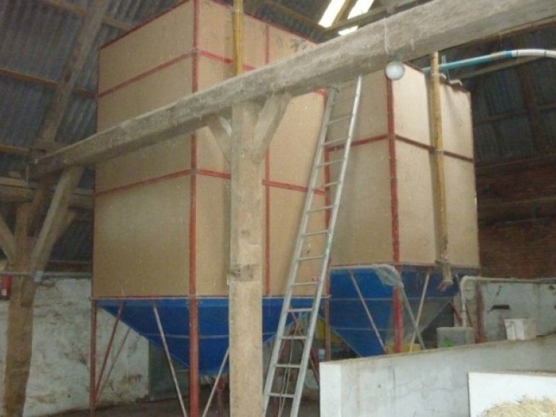Silo des Typs Agri Flex 7 ton indendørssilo 2 stk.  Begge med indblæsning, Gebrauchtmaschine in Egtved (Bild 1)