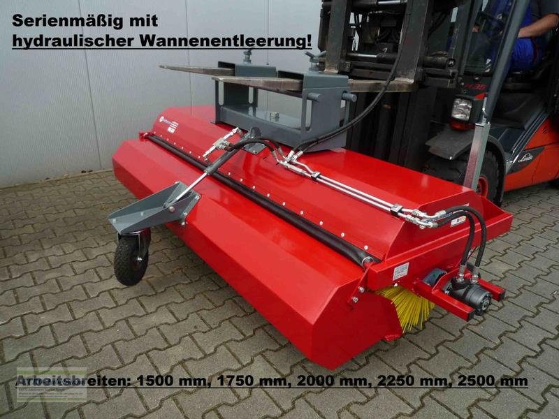 Kehrmaschine des Typs EURO-Jabelmann einschl. hydr. Entleerung, aus laufender Produktion, NEU, Neumaschine in Itterbeck (Bild 1)