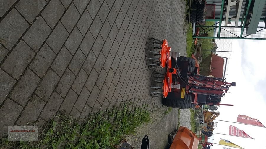 Hoflader des Typs Fuchs Wildkrautbesen 1300 DUO für Hoflader NEU!, Gebrauchtmaschine in Tarsdorf (Bild 5)