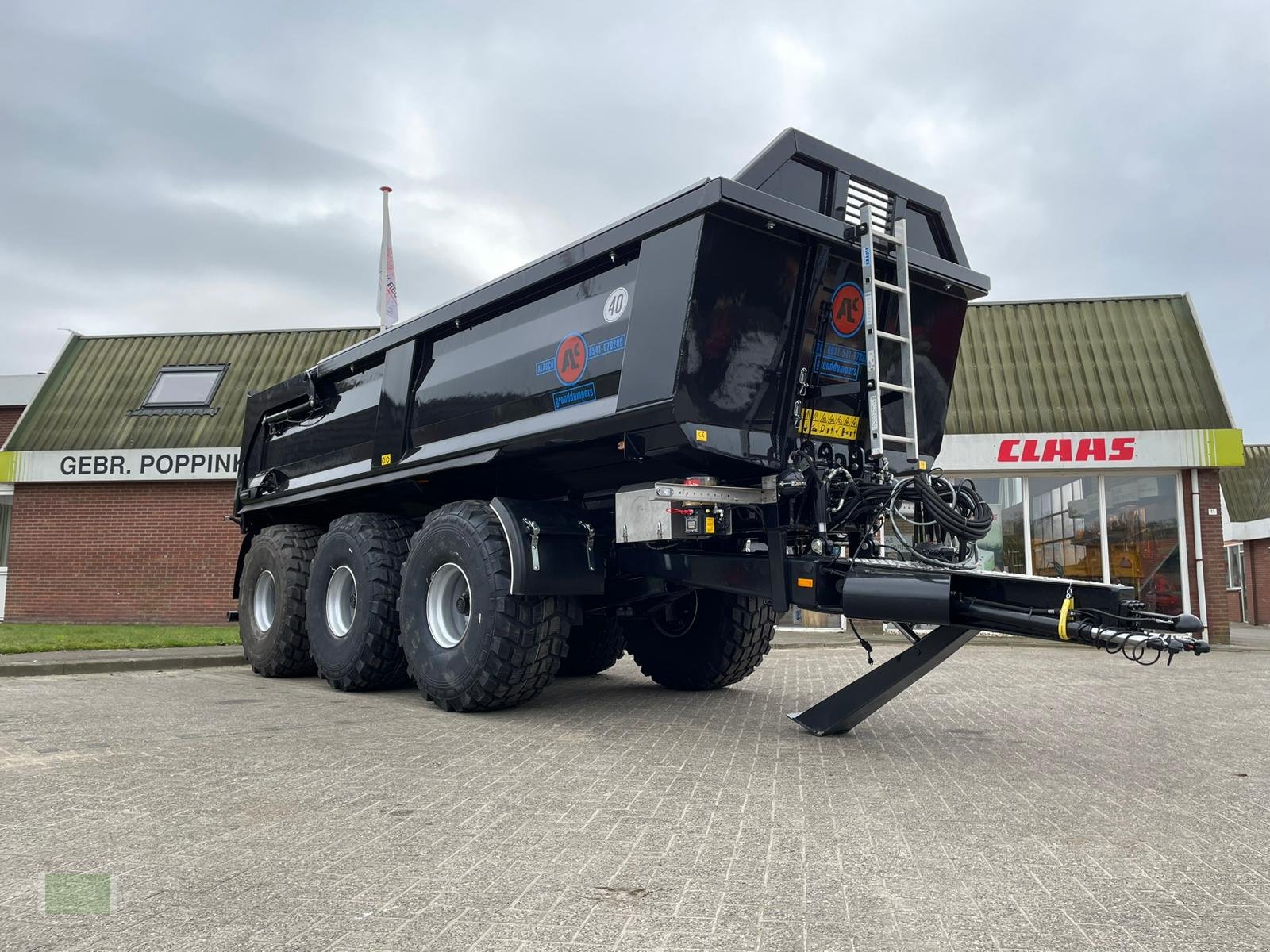 Muldenkipper des Typs Alasco PH 3000, Neumaschine in Reutum (Bild 24)