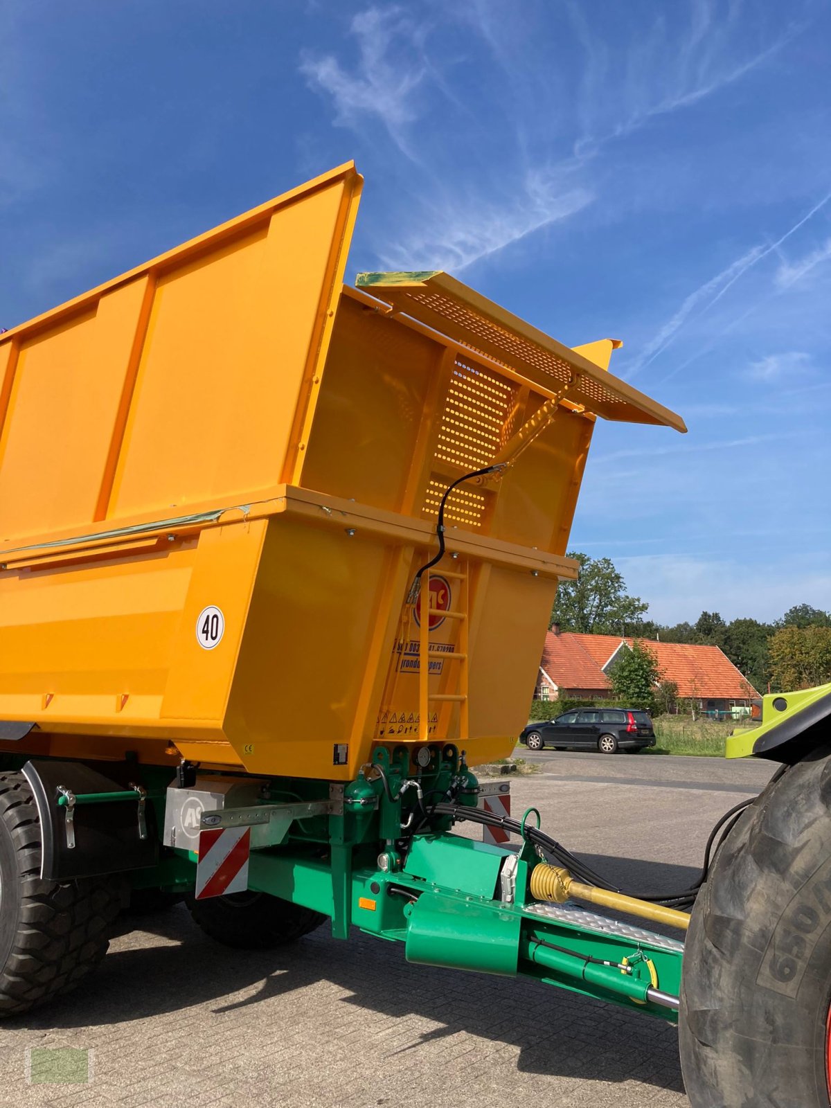 Muldenkipper des Typs Alasco PH 3000, Neumaschine in Reutum (Bild 17)