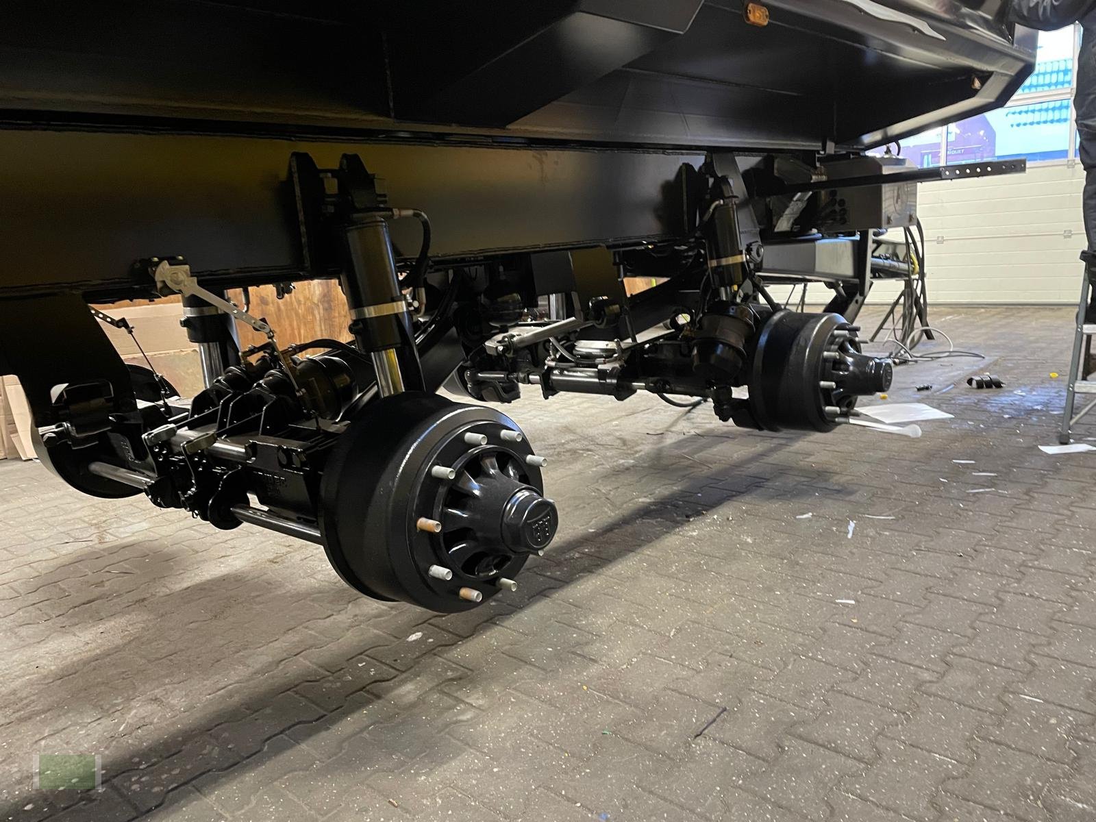 Kipper des Typs Alasco Sand- & Kieskipper Tridemkipper PH3500, Neumaschine in Reutum (Bild 19)