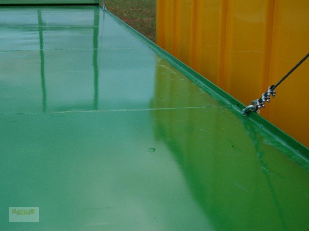 Ballensammelwagen des Typs PRONAR T022 (Auflaufbremse), Neumaschine in Ditzingen (Bild 2)