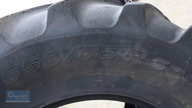 Reifen des Typs Michelin 650/75R38 MACH X BIB --169B-- 50% Restprofiltiefe--Ohne Mängel--2 Stück--DOT 2019--, Gebrauchtmaschine in Ennigerloh (Bild 14)