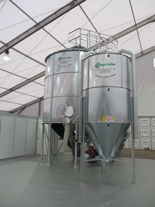 Silo des Typs Conpexim Futtersilo 3,1 t fertig montiert, Neumaschine in Apetlon (Bild 1)