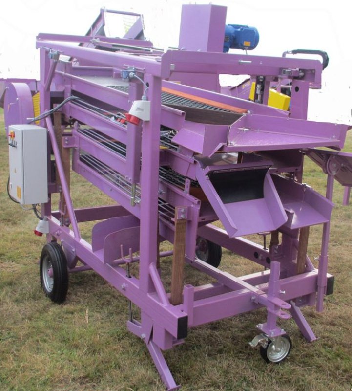 Kartoffel-Sortiermaschine des Typs Sonstige Kartoffelsortiermaschine NRS12-4, Neumaschine in Apetlon (Bild 1)