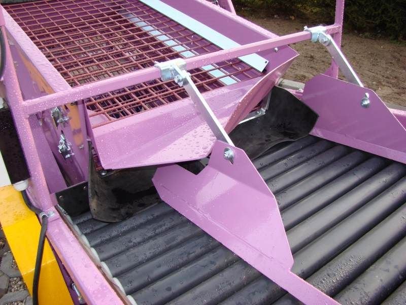 Kartoffel-Sortiermaschine des Typs Sonstige Kartoffelsortiermaschine NRS12-4, Neumaschine in Apetlon (Bild 3)