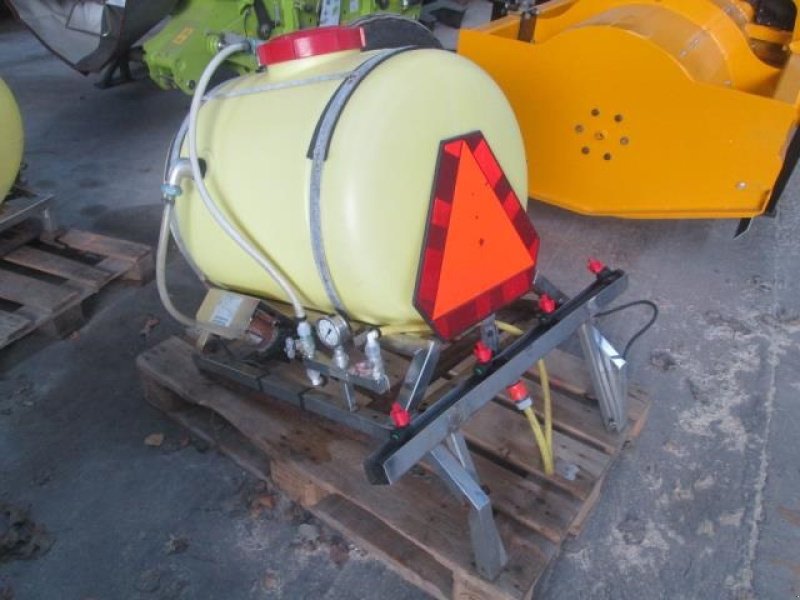 Sandstreuer & Salzstreuer des Typs Green Energy BOB SPRAY 200, Gebrauchtmaschine in Tim (Bild 3)