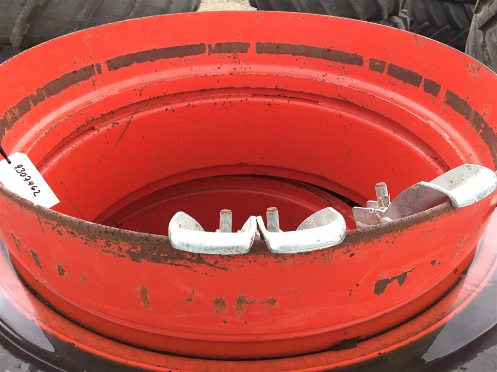 Reifen des Typs Sonstige 16,9x38 Fendt rød, Gebrauchtmaschine in Ringe (Bild 2)