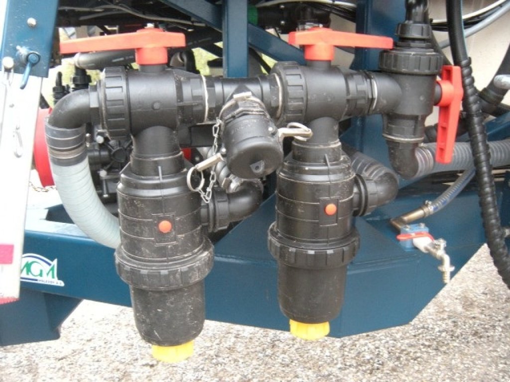 Anhängespritze des Typs MGM 5600L-28m, Gebrauchtmaschine in Dronninglund (Bild 8)