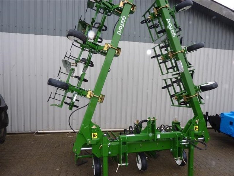 Maishackgerät des Typs Garford 8-12, Gebrauchtmaschine in Horsens (Bild 1)