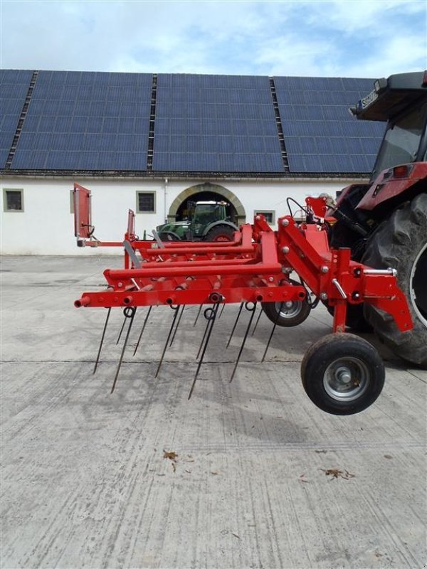 Egge des Typs Einböck Halm strigle 6m, Gebrauchtmaschine in Horsens (Bild 1)