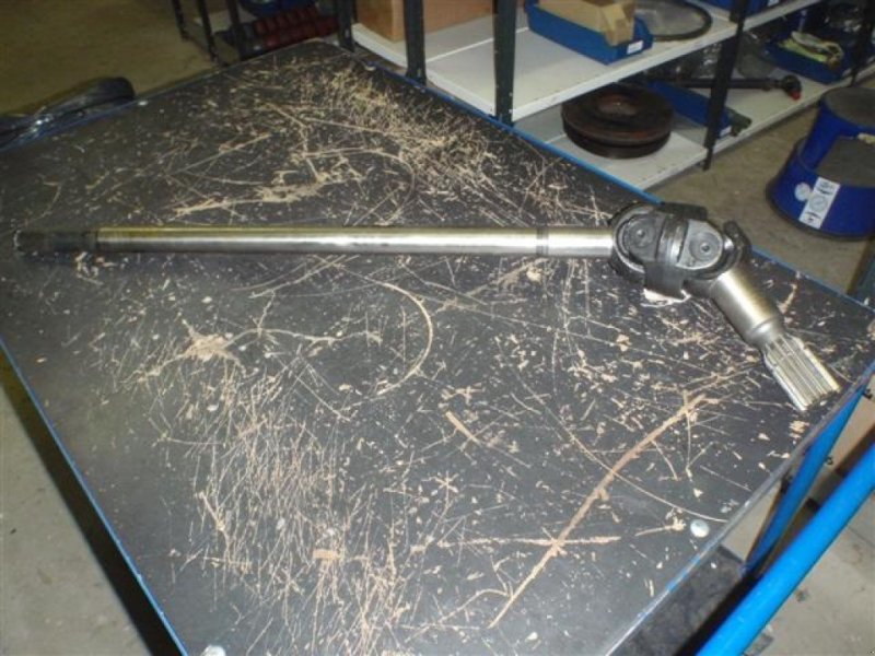 Sonstiges Traktorzubehör des Typs New Holland Trækaksel NH LB 115 - FB200, Gebrauchtmaschine in Viborg (Bild 1)