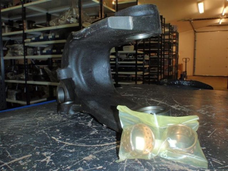 Sonstiges Traktorzubehör des Typs New Holland Øvre led h. for affjedring TVT, Gebrauchtmaschine in Viborg (Bild 1)