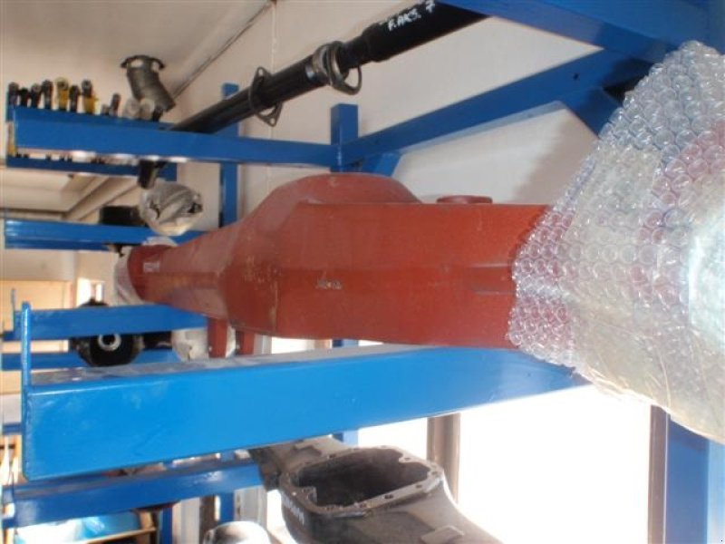 Sonstiges Traktorzubehör des Typs Massey Ferguson Forakselrør Fermec 760-860 Front axle, Gebrauchtmaschine in Viborg (Bild 1)