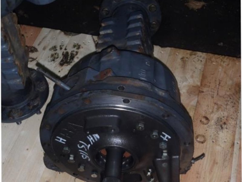 Sonstiges Traktorzubehör des Typs New Holland TS115 bagaksel H Rear axle R, Gebrauchtmaschine in Viborg (Bild 1)