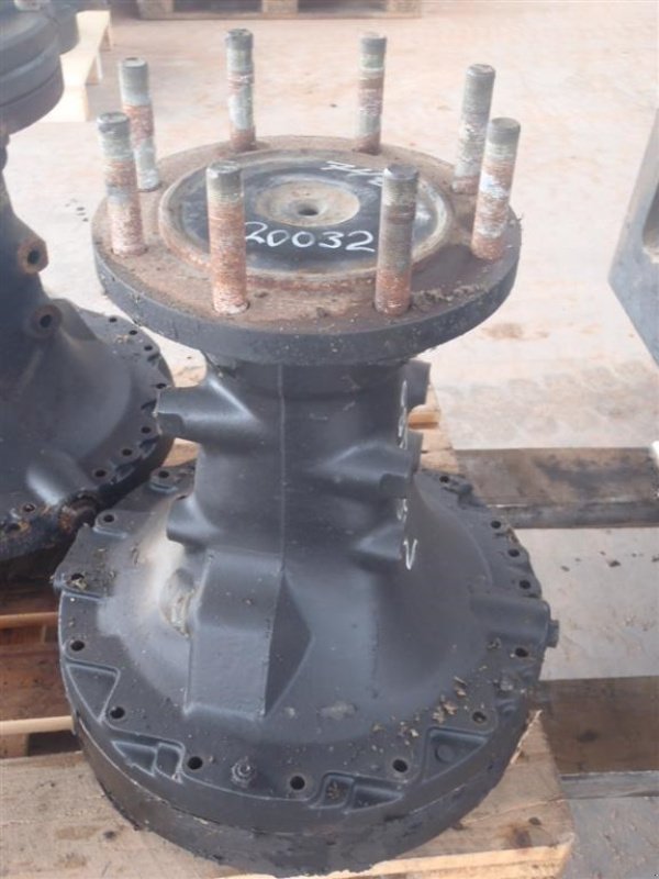 Sonstiges Traktorzubehör des Typs Massey Ferguson 7480 Bagaksel H / Rear axle R, Gebrauchtmaschine in Viborg (Bild 1)