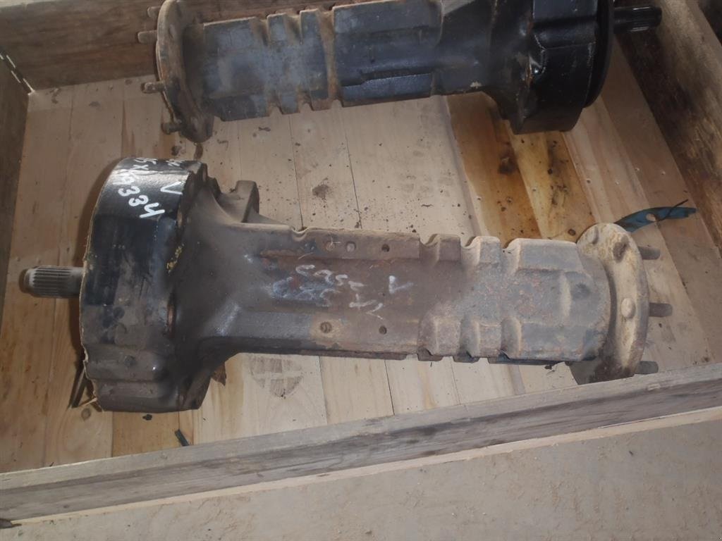 Sonstiges Traktorzubehör des Typs Case IH 685 Bagaksel V / Rear axle L, Gebrauchtmaschine in Viborg (Bild 1)