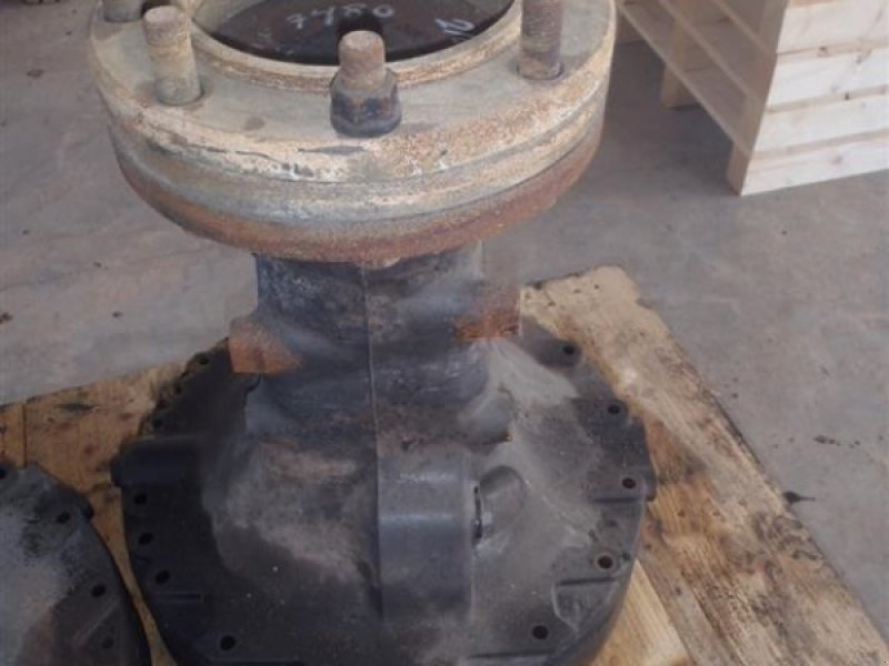 Sonstiges Traktorzubehör des Typs Massey Ferguson 7480 Bagaksel H / Rear axle R, Gebrauchtmaschine in Viborg (Bild 1)