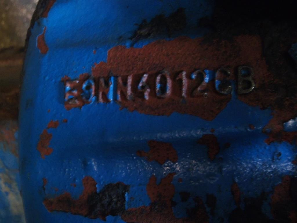 Sonstiges Traktorzubehör des Typs New Holland 8240 Bagaksel H / Rear axle R, Gebrauchtmaschine in Viborg (Bild 2)