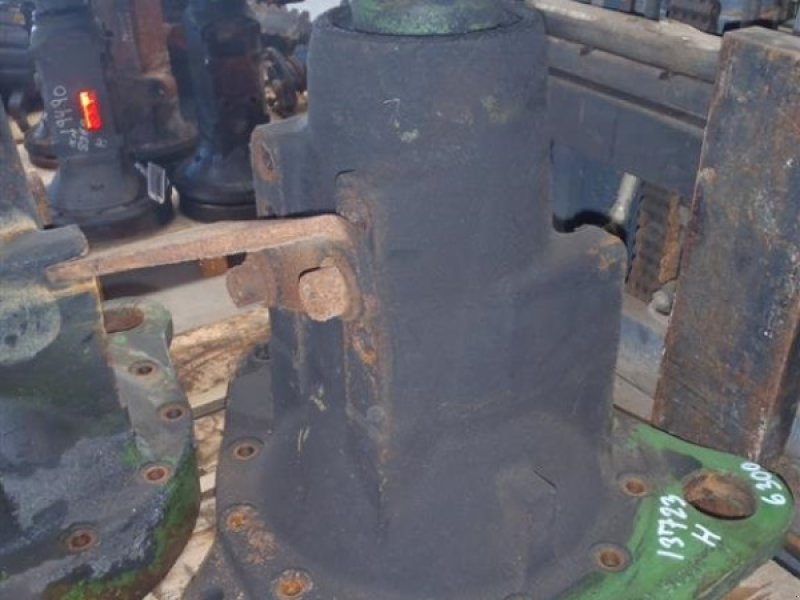 Sonstiges Traktorzubehör des Typs John Deere 6300 Bagaksel H / Rear axle R, Gebrauchtmaschine in Viborg (Bild 1)
