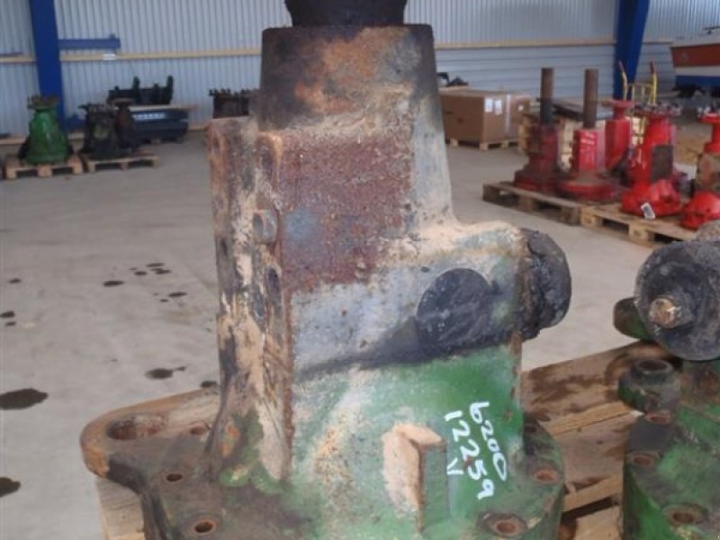 Sonstiges Traktorzubehör des Typs John Deere 6200 Bagaksel V / Rear axle L, Gebrauchtmaschine in Viborg (Bild 1)