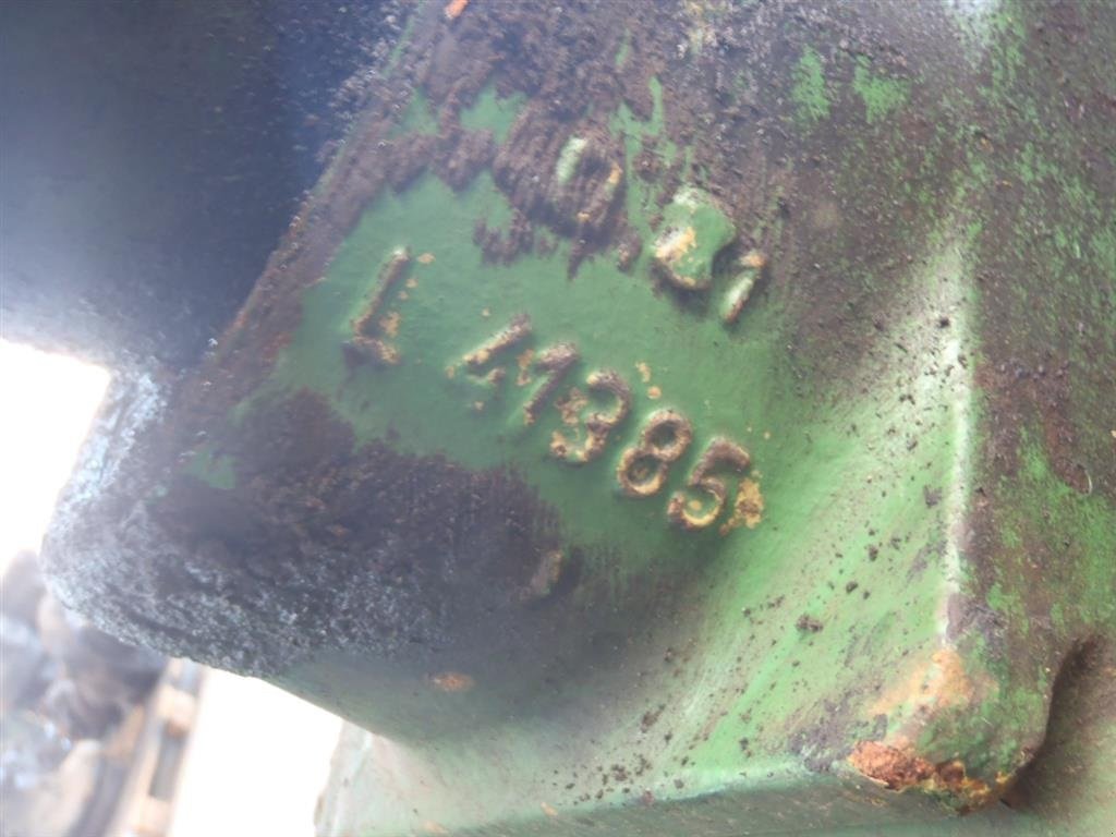 Sonstiges Traktorzubehör des Typs John Deere 3640 Bagaksel V / Rear axle L, Gebrauchtmaschine in Viborg (Bild 2)
