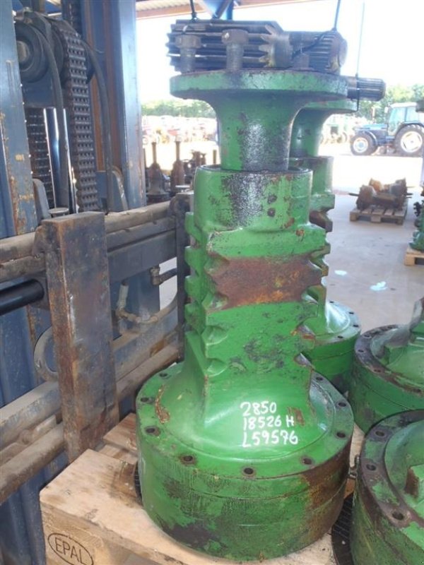 Sonstiges Traktorzubehör des Typs John Deere 2850 Bagaksel H / Rear axle R, Gebrauchtmaschine in Viborg (Bild 1)