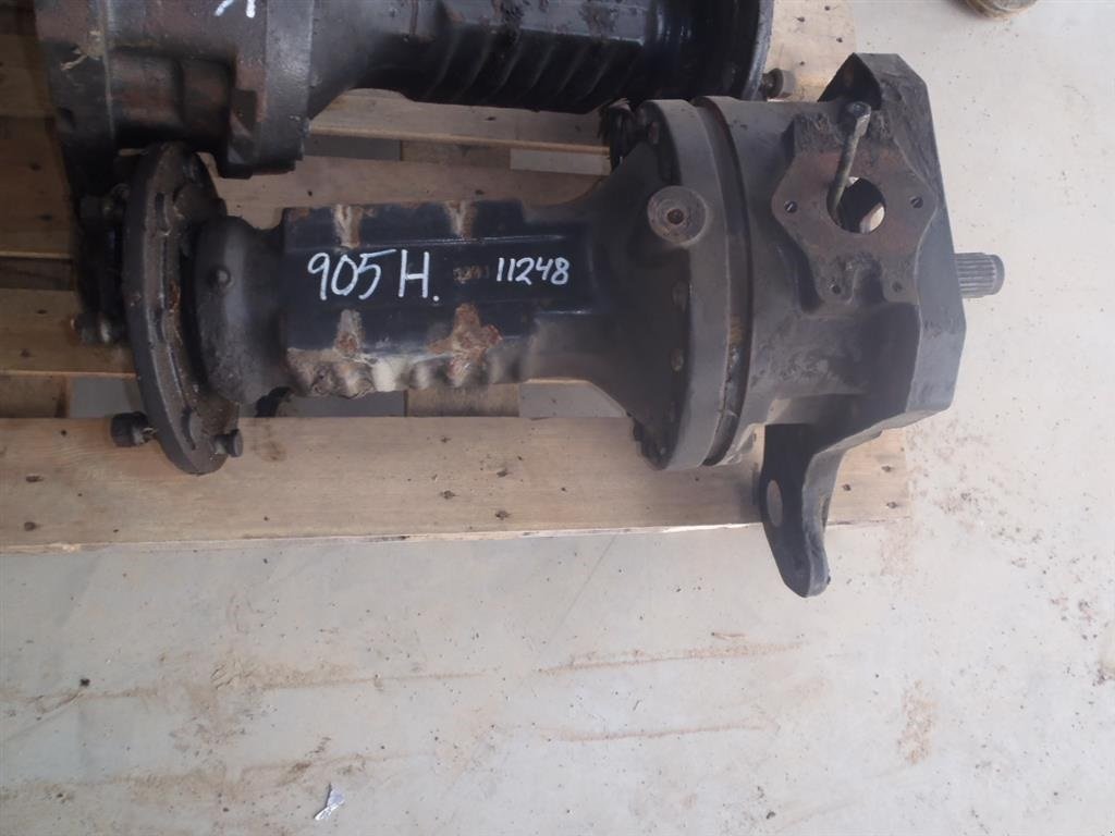 Sonstiges Traktorzubehör des Typs Valmet 905 Bagaksel H / Rear axle R, Gebrauchtmaschine in Viborg (Bild 1)