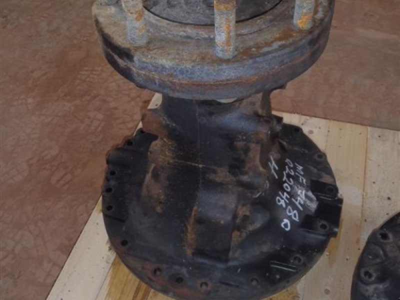 Sonstiges Traktorzubehör des Typs Massey Ferguson 7480 Bagaksel H / Rear axle R, Gebrauchtmaschine in Viborg (Bild 1)