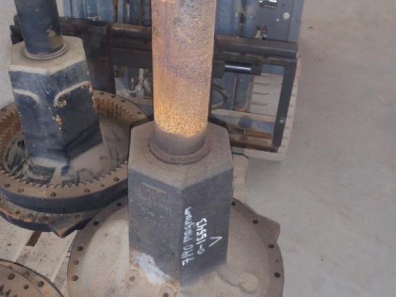 Sonstiges Traktorzubehör des Typs Case IH 7140 Bagaksel V / Rear axle L, Gebrauchtmaschine in Viborg (Bild 1)