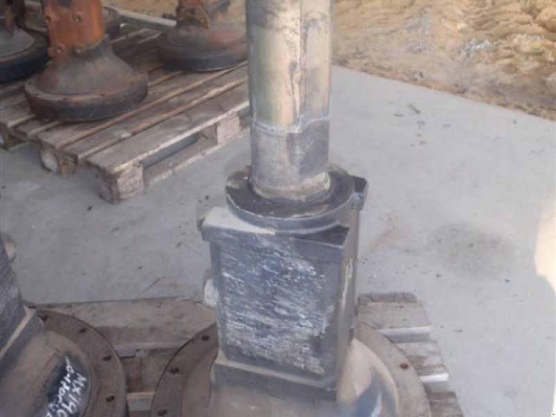 Sonstiges Traktorzubehör des Typs Case IH MXM 190 Bagaksel V / Rear axle L, Gebrauchtmaschine in Viborg (Bild 1)