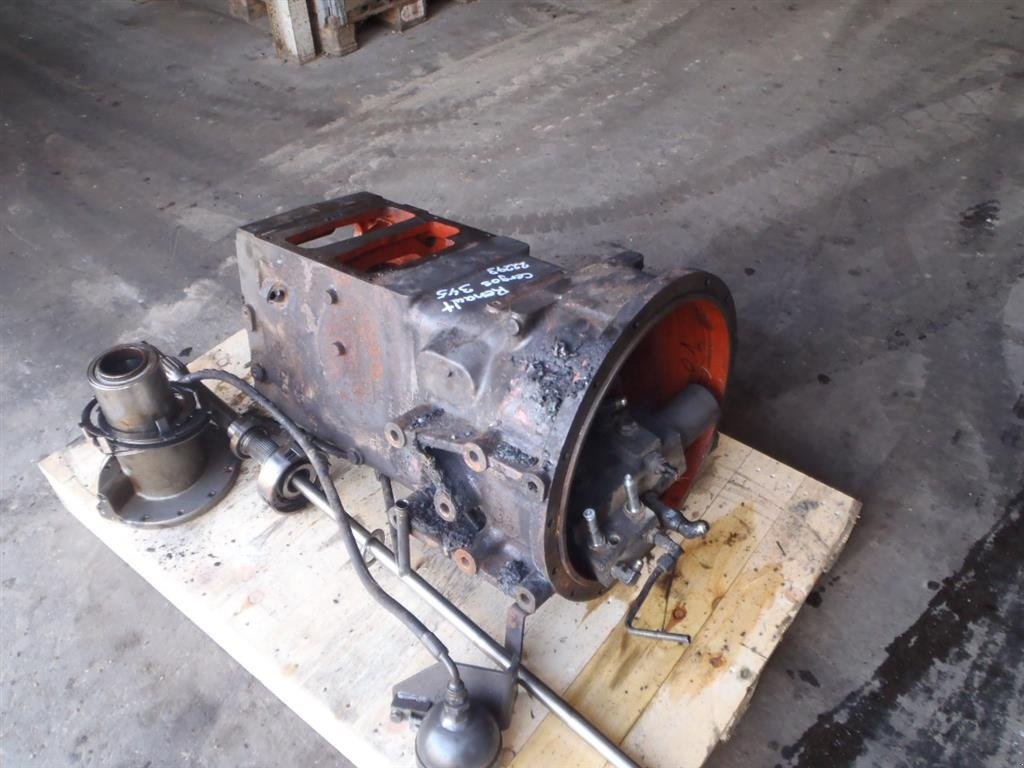 Sonstiges Traktorzubehör des Typs Sonstige Renault Cergos 355 // Gearkasse / Gearbox, Gebrauchtmaschine in Viborg (Bild 2)