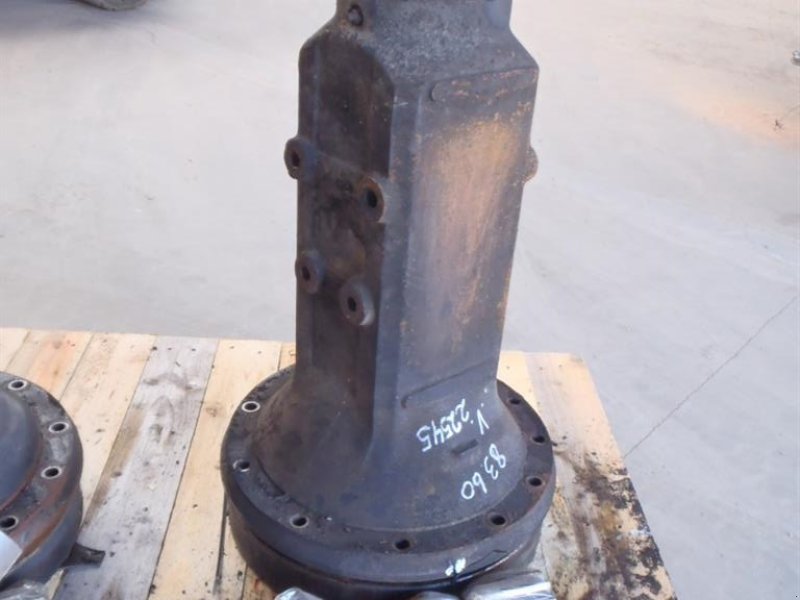 Sonstiges Traktorzubehör des Typs New Holland 8360 Bagaksel V / Rear axle L, Gebrauchtmaschine in Viborg (Bild 1)