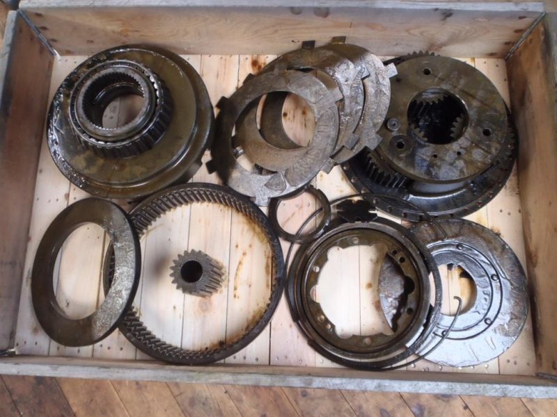 Sonstiges Traktorzubehör des Typs CLAAS XERION 3300 Bagaksel / Rear Axle, Gebrauchtmaschine in Viborg (Bild 1)