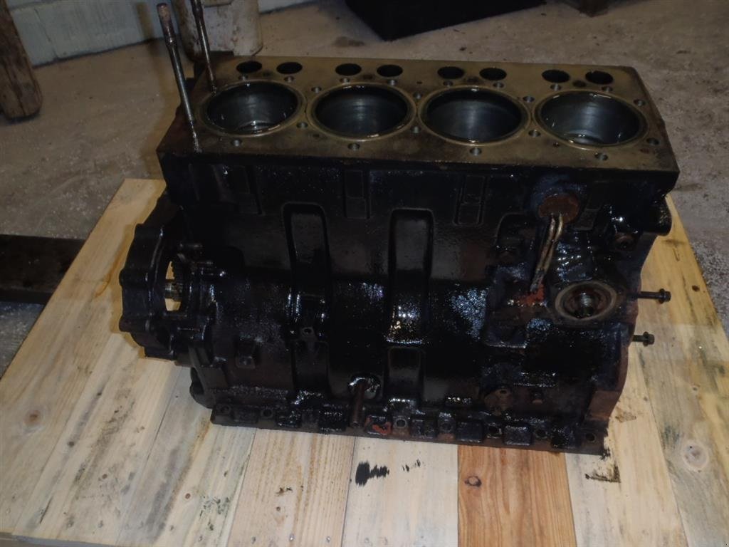 Sonstiges des Typs Valtra 6300 Shortblok / Short Block, Gebrauchtmaschine in Viborg (Bild 2)