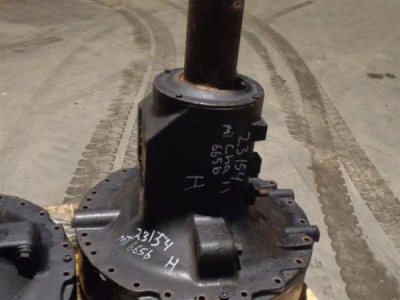 Sonstiges Traktorzubehör des Typs Challenger MT665B // Bagaksel H / Rear Axle H, Gebrauchtmaschine in Viborg (Bild 1)