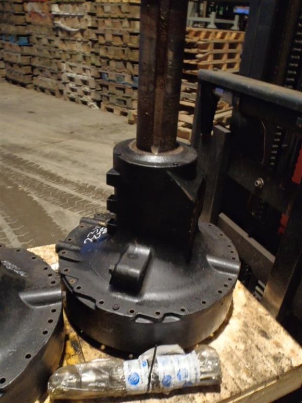 Sonstiges Traktorzubehör des Typs Challenger MT665B // Bagaksel V / Rear Axle L, Gebrauchtmaschine in Viborg (Bild 1)