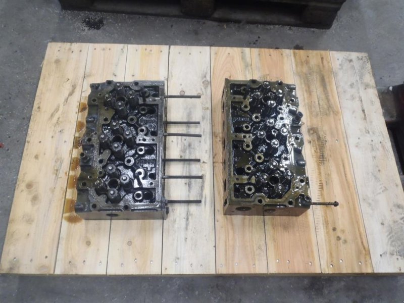 Sonstiges Traktorzubehör des Typs Massey Ferguson 6499 Topstykke / Cylinder Head, Gebrauchtmaschine in Viborg (Bild 1)