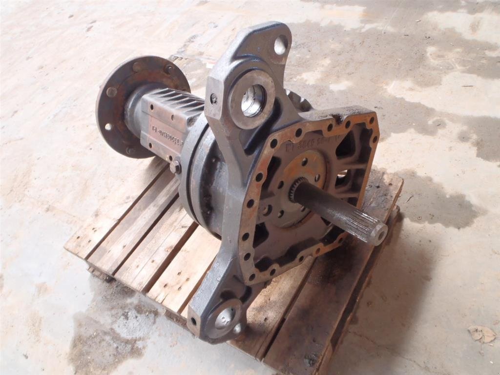 Sonstiges Traktorzubehör des Typs Valmet 905 Bagaksel V / Rear Axle L, Gebrauchtmaschine in Viborg (Bild 1)