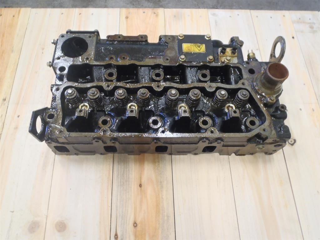 Sonstiges Traktorzubehör des Typs Sonstige Perkins 1104 // Topstykke / Cylinder Head, Gebrauchtmaschine in Viborg (Bild 1)