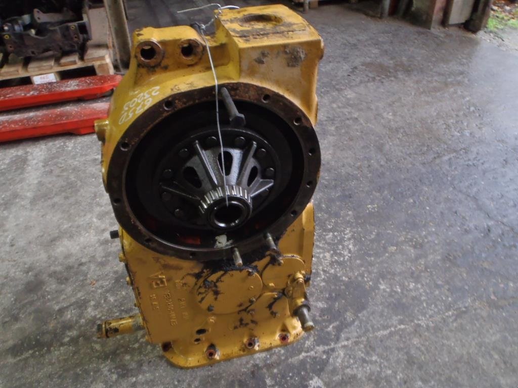 Sonstiges Traktorzubehör des Typs Ford 675 D Bagtøj / Rear Transmission, Gebrauchtmaschine in Viborg (Bild 2)