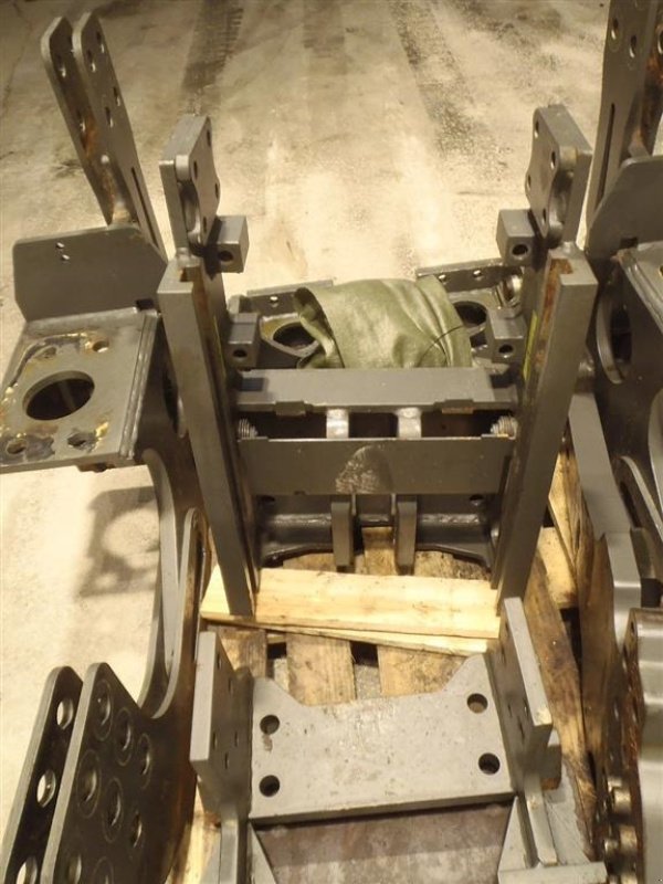 Sonstiges Traktorzubehör des Typs CLAAS XERION 4000 Træk, Gebrauchtmaschine in Viborg (Bild 5)