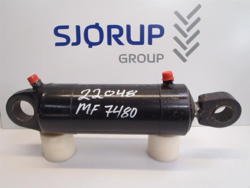 Sonstiges Traktorzubehör des Typs Massey Ferguson 7480 Liftcylinder Venstre, Gebrauchtmaschine in Viborg (Bild 1)