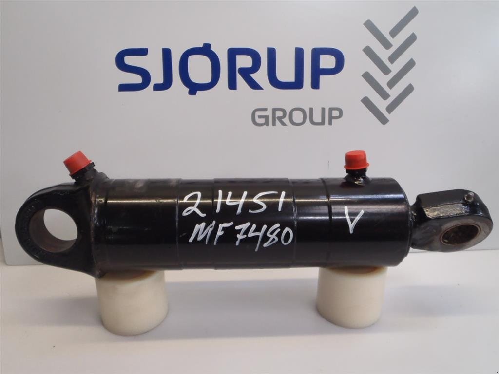 Sonstiges Traktorzubehör des Typs Massey Ferguson 7480 Liftcylinder Venstre, Gebrauchtmaschine in Viborg (Bild 1)