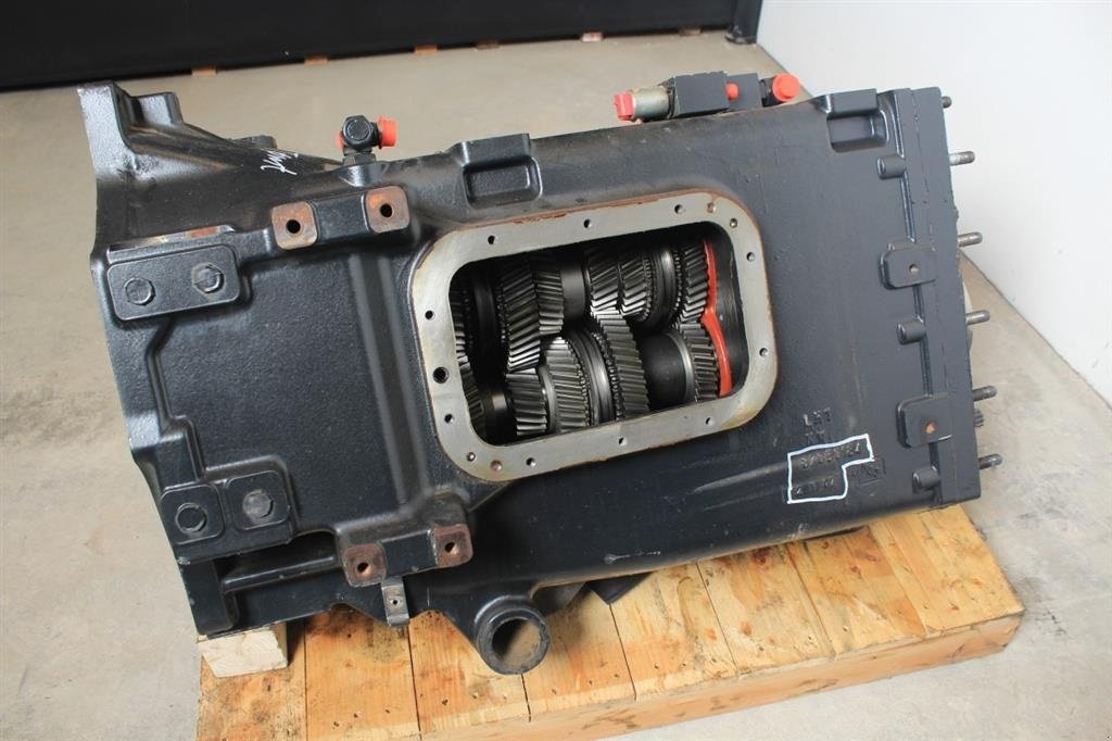 Sonstiges Traktorzubehör des Typs New Holland T7050 Gearkasse, Gebrauchtmaschine in Viborg (Bild 4)