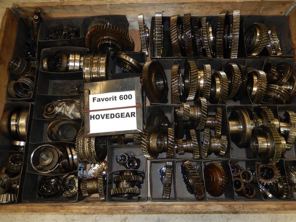 Sonstiges Traktorzubehör des Typs Fendt gearkasse / vario  fendt 100-200-300-500-600-800-900, Gebrauchtmaschine in Vildbjerg (Bild 18)