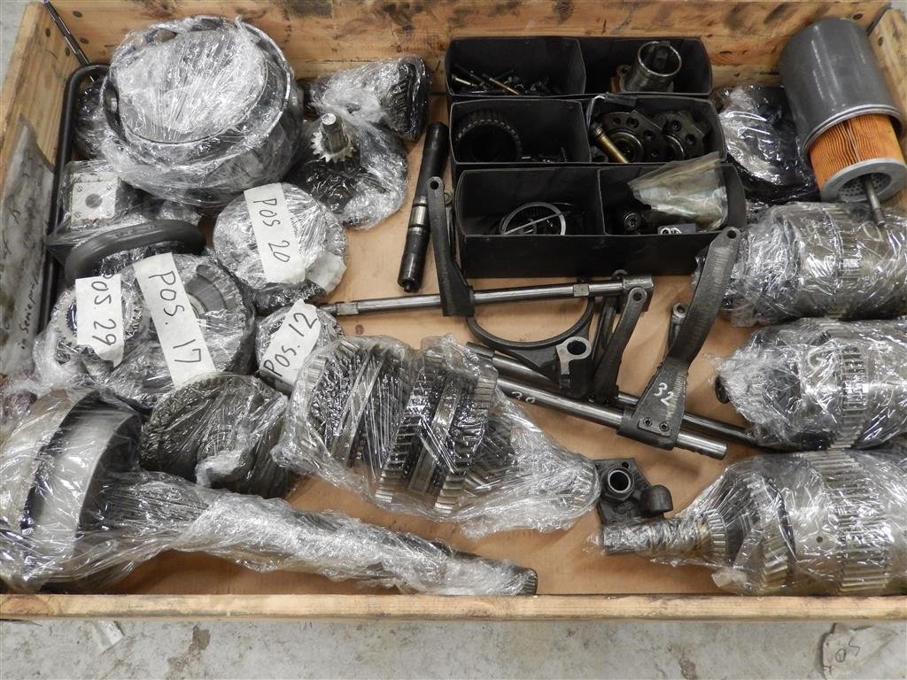 Sonstiges Traktorzubehör des Typs Fendt gearkasse / vario  fendt 100-200-300-500-600-800-900, Gebrauchtmaschine in Vildbjerg (Bild 23)